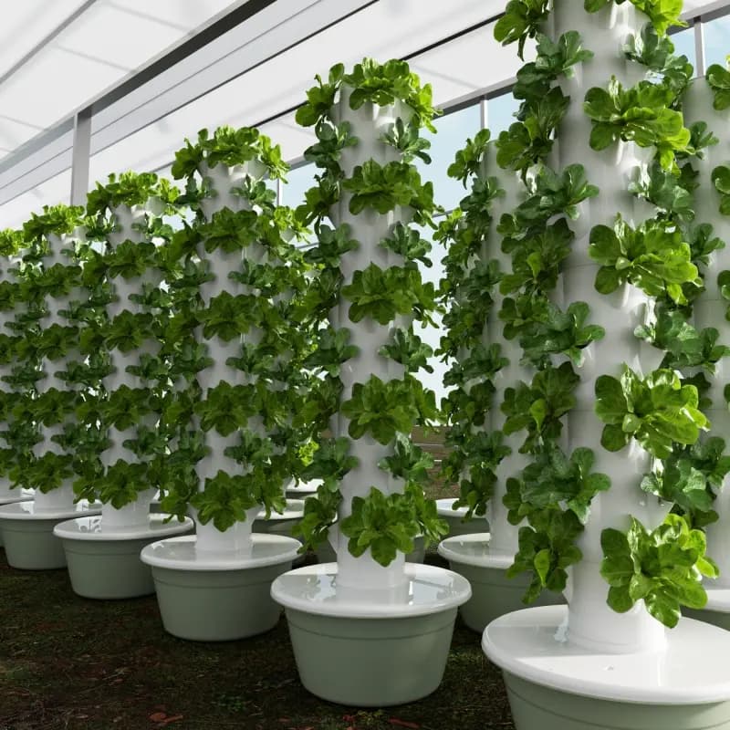 Vertical hydroponic tower farming for efficient water use
